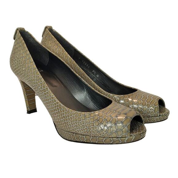 Stuart Weitzman Logo Plainfield Peep Toe Pumps - Picture 1 of 7